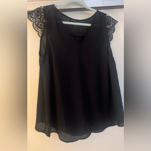 torrid Tops - Torrid Elegant Black Lace Sleeve Blouse